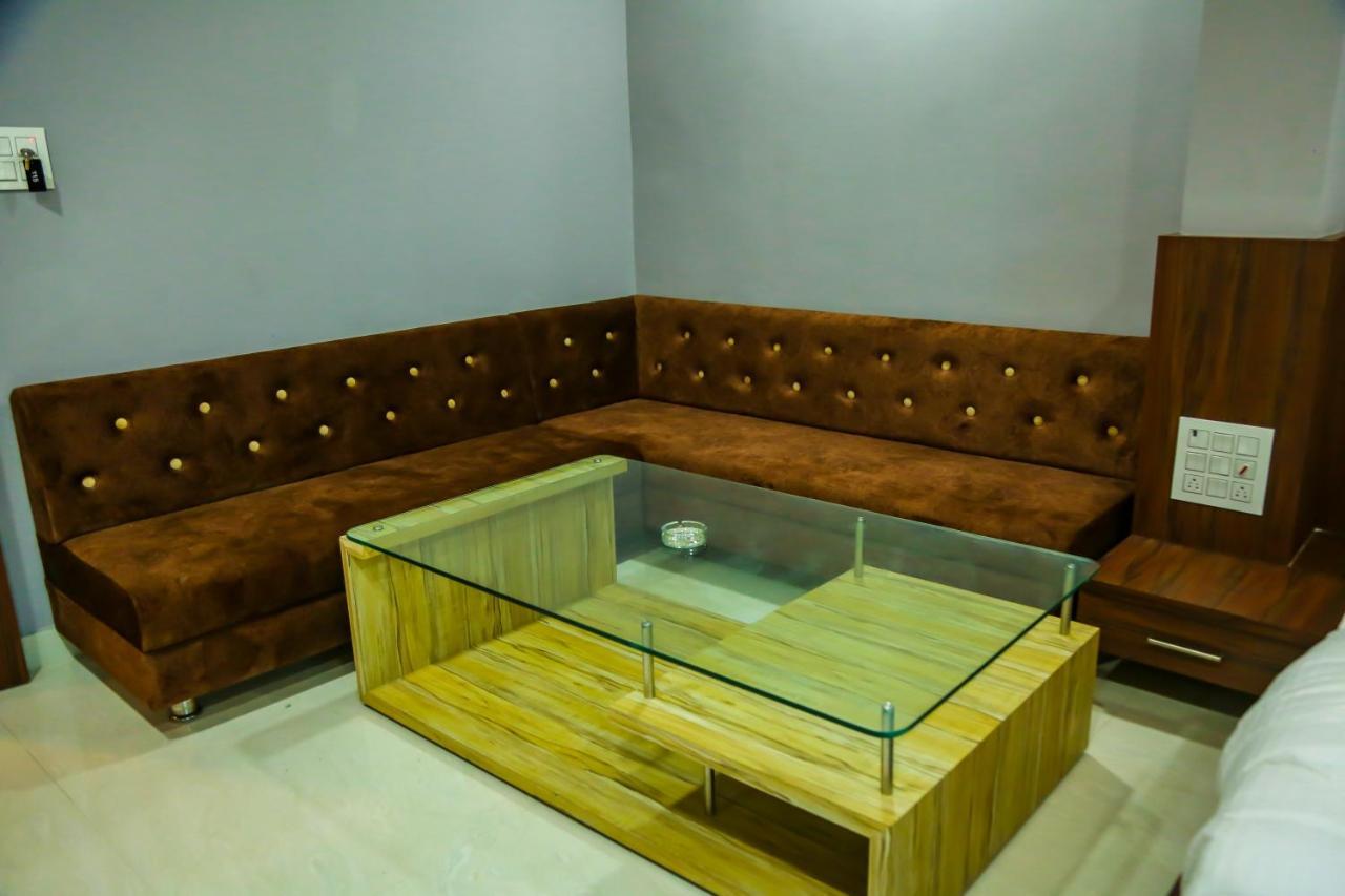 Aashirwad Hotels & Resort Shamgarh Exteriör bild