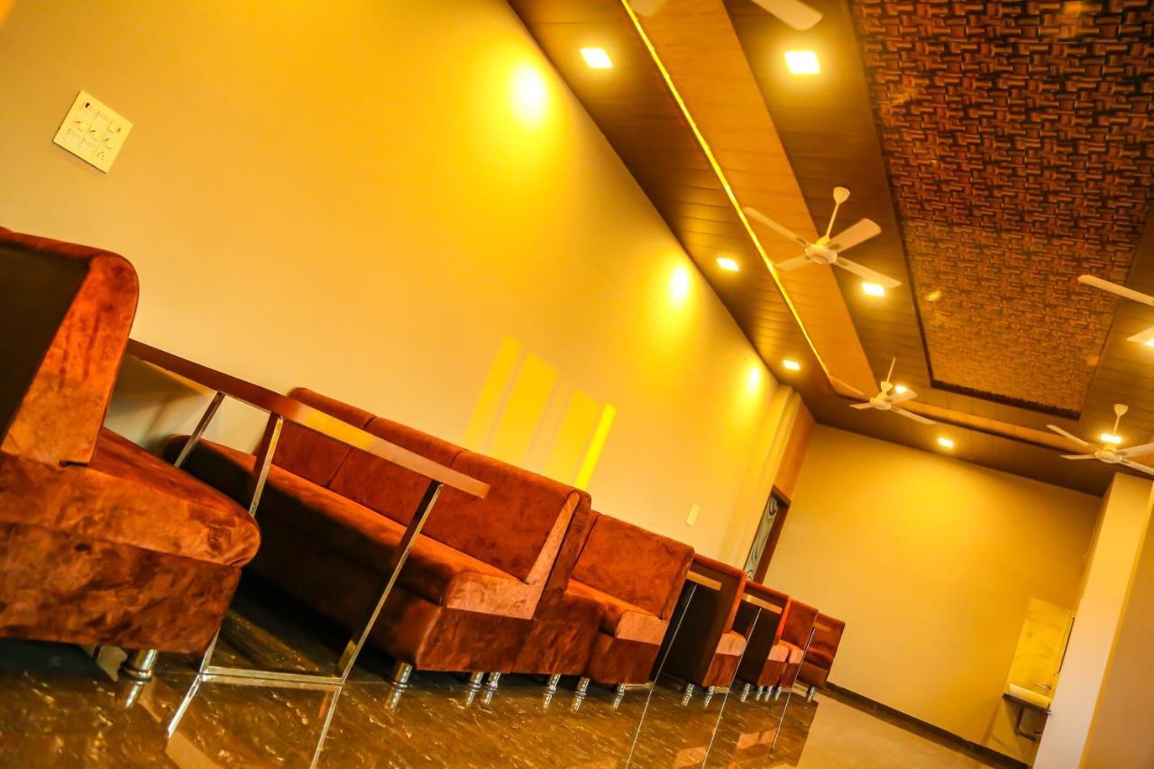 Aashirwad Hotels & Resort Shamgarh Exteriör bild